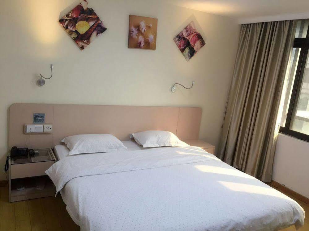 Yimi Inn Shiqiao Metro Sation Pedestrian Street Branch قوانغتشو المظهر الخارجي الصورة