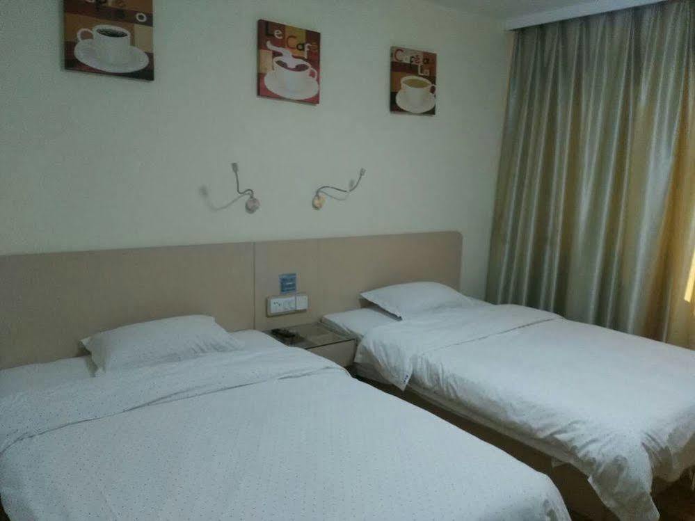 Yimi Inn Shiqiao Metro Sation Pedestrian Street Branch قوانغتشو المظهر الخارجي الصورة